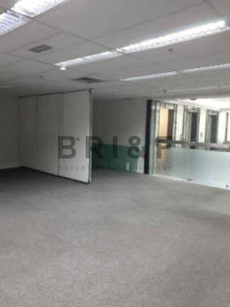 Imóvel Comercial à Venda ou Locação, 775 m² em Pinheiros - São Paulo