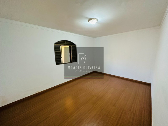 Imagem Casa com 3 Quartos à Venda, 134 m² em Conjunto Residencial Padre Eduardo Murante - Ourinhos
