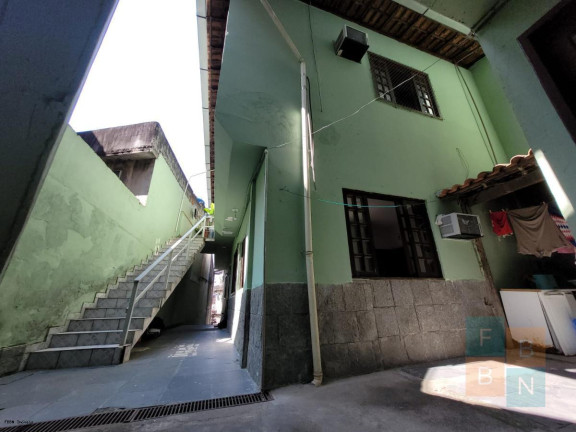 Imagem Casa com 6 Quartos à Venda, 300 m² em Taquara - Rio De Janeiro Imagem Casa com 6 Quartos à Venda, 300 m² em Taquara - Rio De Janeiro