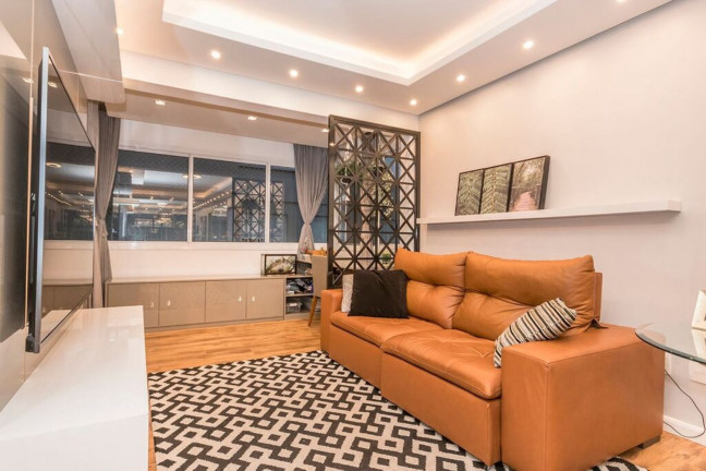 Imagem Imóvel com 3 Quartos à Venda, 134 m² em Chácara Das Pedras - Porto Alegre Imagem Imóvel com 3 Quartos à Venda, 134 m² em Chácara Das Pedras - Porto Alegre