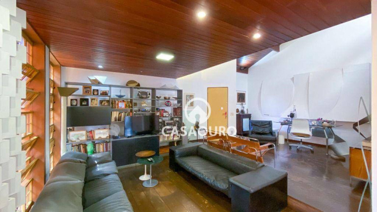 Imagem Casa com 4 Quartos à Venda, 283 m² em Serra - Belo Horizonte Imagem Casa com 4 Quartos à Venda, 283 m² em Serra - Belo Horizonte