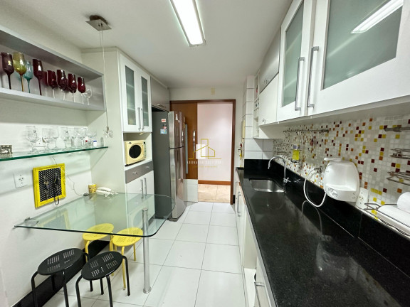 Imagem Imóvel com 4 Quartos à Venda, 110 m² em Jardim Camburi - Vitória