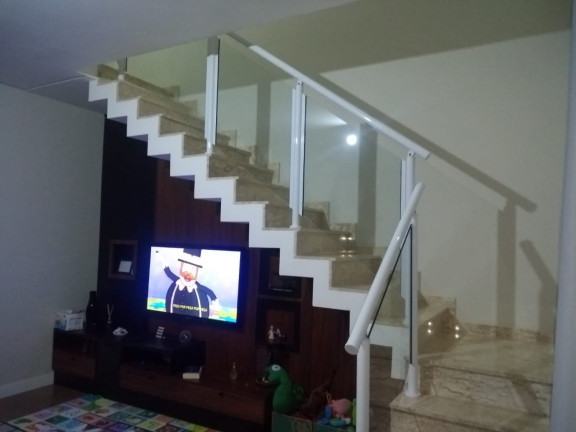 Imagem Sobrado com 3 Quartos à Venda, 190 m² em Residencial Maricá - Pindamonhangaba Imagem Sobrado com 3 Quartos à Venda, 190 m² em Residencial Maricá - Pindamonhangaba
