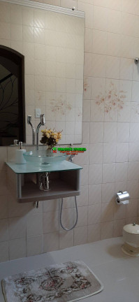 Imagem Sobrado com 3 Quartos à Venda, 204 m² em Centro - Caçapava