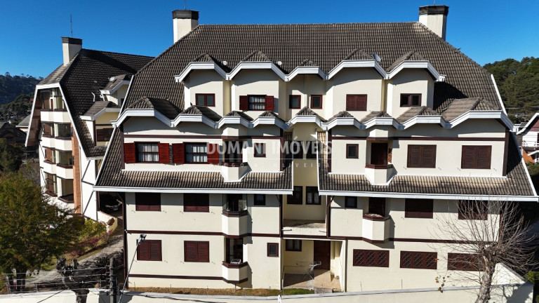 Imagem Imóvel com 4 Quartos à Venda, 168 m² em Região Do Jaguaribe - Campos Do Jordão Imagem Imóvel com 4 Quartos à Venda, 168 m² em Região Do Jaguaribe - Campos Do Jordão