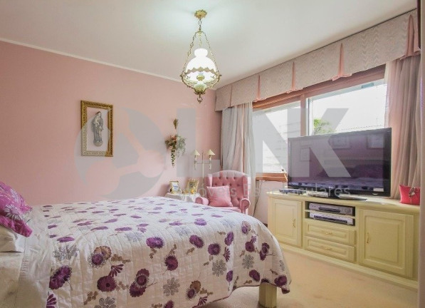 Imagem Casa com 3 Quartos à Venda, 352 m² em Jardim Lindóia - Porto Alegre Imagem Casa com 3 Quartos à Venda, 352 m² em Jardim Lindóia - Porto Alegre