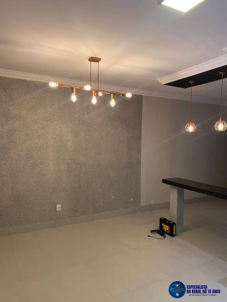Imagem Casa com 3 Quartos à Venda, 240 m² em Moinho Dos Ventos - Goiânia Imagem Casa com 3 Quartos à Venda, 240 m² em Moinho Dos Ventos - Goiânia