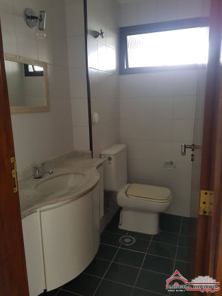 Imagem Apartamento com 3 Quartos para Alugar, 178 m² em Centro - Jacareí