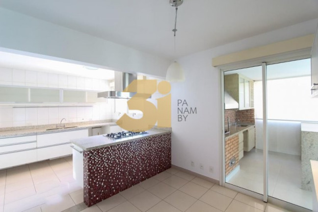 Imagem Apartamento com 4 Quartos à Venda, 261 m² em Panamby - São Paulo