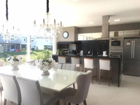 Imagem Apartamento com 4 Quartos à Venda, 250 m² em Parque Antártica - Capão Da Canoa Imagem Apartamento com 4 Quartos à Venda, 250 m² em Parque Antártica - Capão Da Canoa