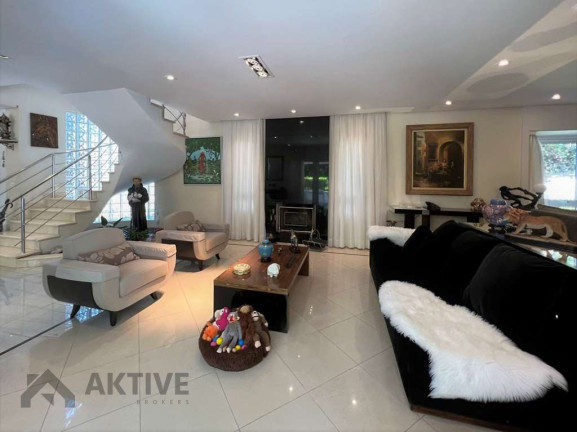 Imagem Casa de Condomínio com 4 Quartos à Venda, 421 m² em Granja Viana - Cotia Imagem Casa de Condomínio com 4 Quartos à Venda, 421 m² em Granja Viana - Cotia