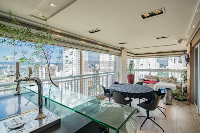 Imagem Apartamento com 4 Quartos à Venda, 206 m² em Vila Romana - São Paulo