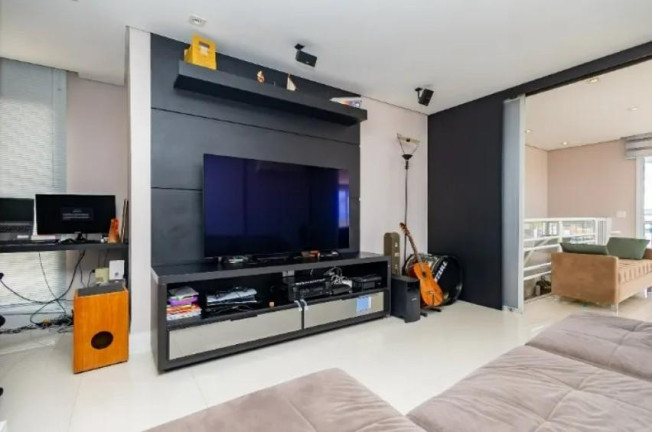 Imagem Apartamento à Venda, 258 m² em Juvevê - Curitiba Imagem Apartamento à Venda, 258 m² em Juvevê - Curitiba