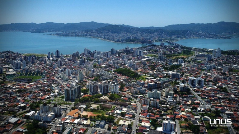 Imagem Apartamento com 2 Quartos à Venda, 111 m² em Estreito - Florianópolis