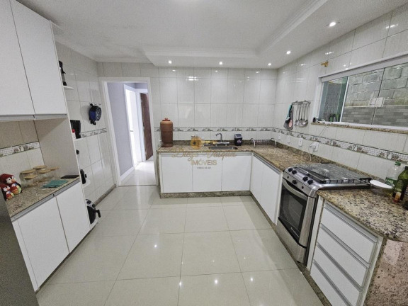 Imagem Casa com 3 Quartos à Venda, 202 m² em Albuquerque - Teresópolis Imagem Casa com 3 Quartos à Venda, 202 m² em Albuquerque - Teresópolis