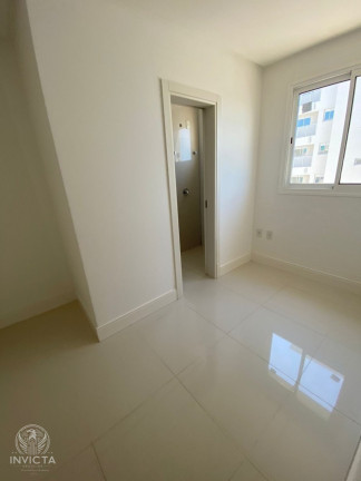 Imagem Apartamento com 4 Quartos à Venda, 221 m² em Barra Sul - Balneário Camboriú Imagem Apartamento com 4 Quartos à Venda, 221 m² em Barra Sul - Balneário Camboriú