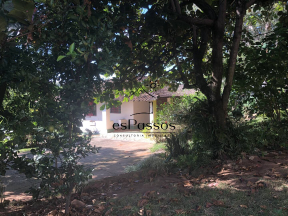 Imagem Casa com 3 Quartos à Venda, 993 m² em Dona Suzana - Florestal