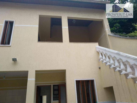 Imagem Sobrado com 3 Quartos à Venda, 305 m² em Jardim Santa Clara - Guarulhos Imagem Sobrado com 3 Quartos à Venda, 305 m² em Jardim Santa Clara - Guarulhos