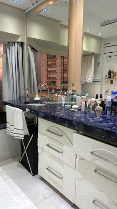Imagem Cobertura com 3 Quartos à Venda, 203 m² em Cerqueira César - São Paulo
