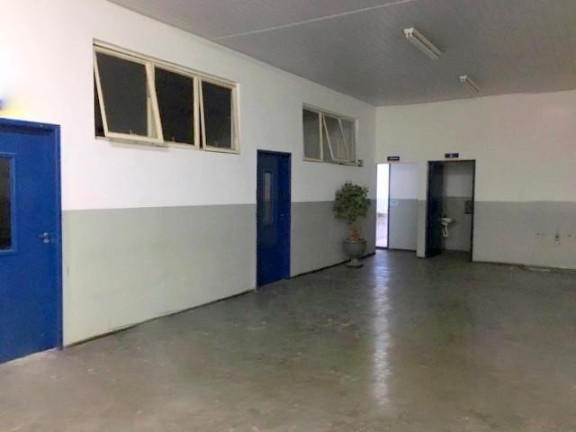 Imagem Galpão para Alugar, 2.758 m² em Jardim Alvorada - Jandira