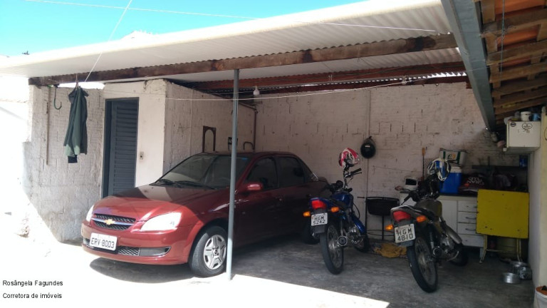 Imagem Casa com 3 Quartos à Venda, 200 m² em Jardim Country Club - Poços De Caldas