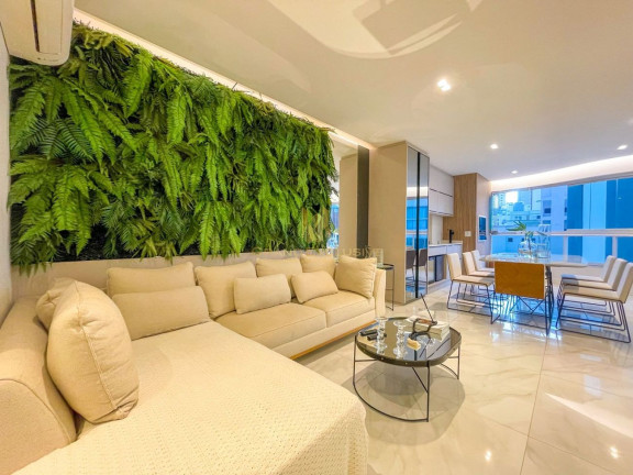 Imagem Apartamento com 3 Quartos à Venda, 125 m² em Centro - Balneário Camboriú Imagem Apartamento com 3 Quartos à Venda, 125 m² em Centro - Balneário Camboriú