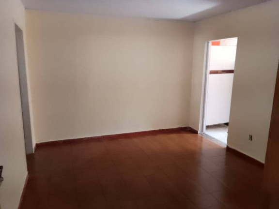 Imagem Casa com 3 Quartos à Venda, em Campanario - Diadema Imagem Casa com 3 Quartos à Venda, em Campanario - Diadema