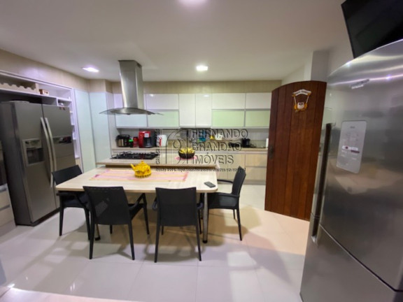 Imagem Casa com 5 Quartos à Venda, 700 m² em Jacarepaguá - Rio De Janeiro