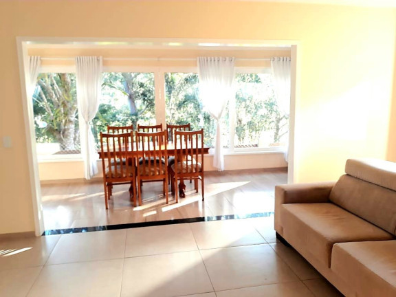 Imagem Casa com 4 Quartos à Venda, 196 m² em Golfe - Teresópolis Imagem Casa com 4 Quartos à Venda, 196 m² em Golfe - Teresópolis