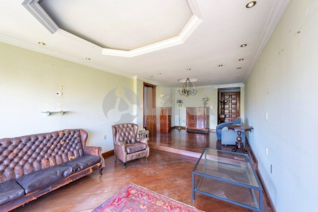 Imagem Apartamento com 2 Quartos à Venda, 113 m² em Moinhos De Vento - Porto Alegre