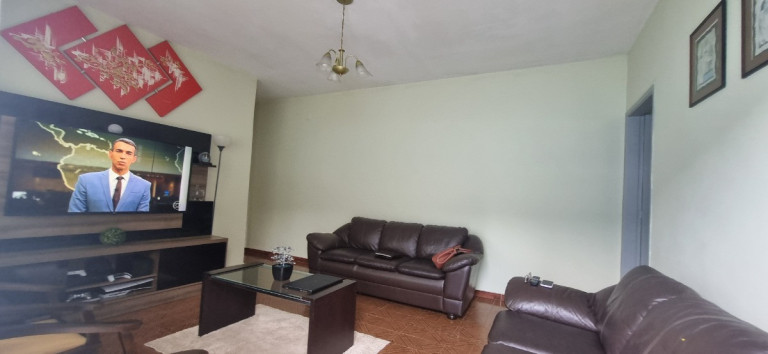 Imagem Casa com 1 Quarto à Venda, 150 m² em Vila Pita - São Paulo