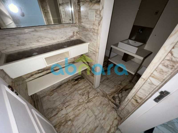 Imagem Apartamento com 4 Quartos à Venda, 400 m² em Copacabana - Rio De Janeiro Imagem Apartamento com 4 Quartos à Venda, 400 m² em Copacabana - Rio De Janeiro