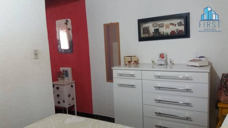 Imagem Casa com 3 Quartos à Venda, 219 m² em Santo Antônio - Louveira