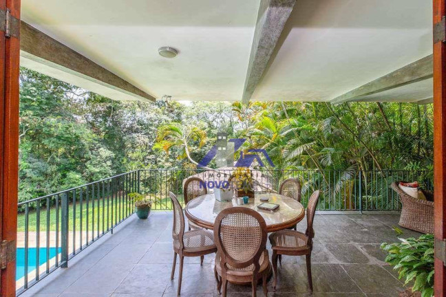 Imagem Casa com 6 Quartos à Venda, 721 m² em Parque Silvino Pereira - Cotia