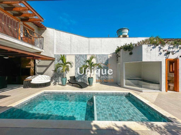 Imagem Casa com 7 Quartos à Venda, 360 m² em Centro - Armação Dos Búzios