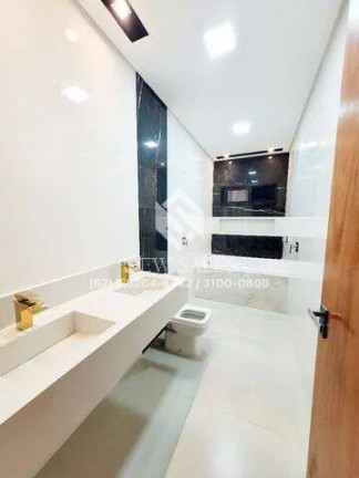 Imagem Casa com 4 Quartos à Venda, 216 m² em Moinho Dos Ventos - Goiânia Imagem Casa com 4 Quartos à Venda, 216 m² em Moinho Dos Ventos - Goiânia