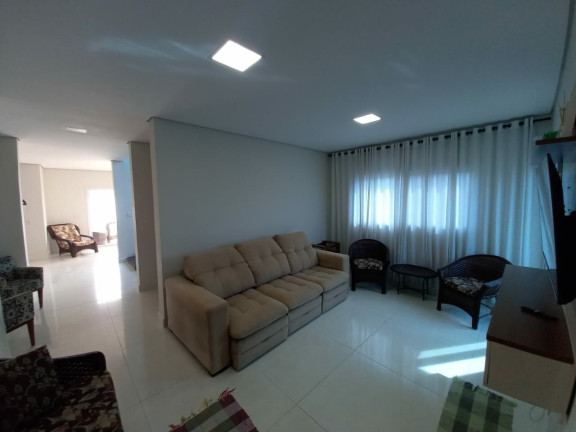 Imagem Casa com 3 Quartos à Venda, 170 m² em Ninho Verde 2 - Pardinho Imagem Casa com 3 Quartos à Venda, 170 m² em Ninho Verde 2 - Pardinho