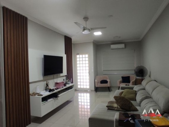 Imagem Casa de Condomínio com 3 Quartos à Venda, 156 m² em Areão - Cuiabá