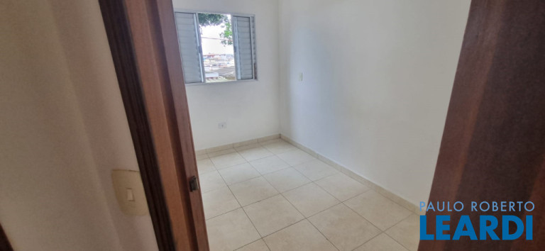 Imagem Apartamento com 2 Quartos à Venda, 49 m² em Jardim Do Estádio - Santo André Imagem Apartamento com 2 Quartos à Venda, 49 m² em Jardim Do Estádio - Santo André