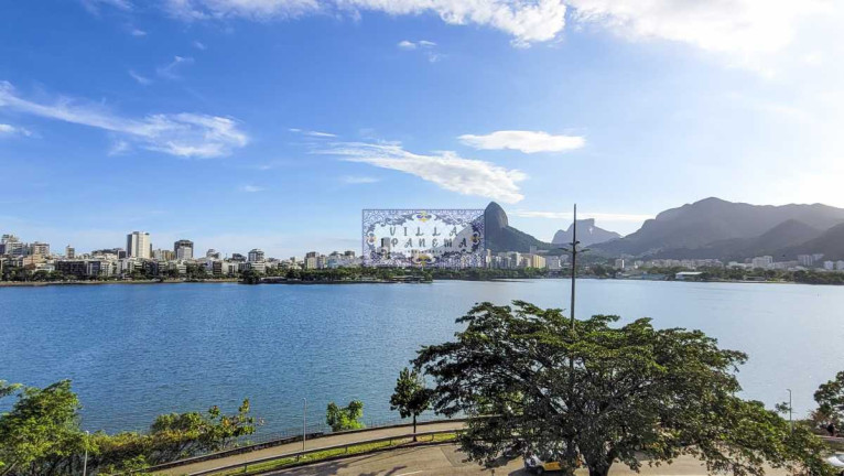 Imagem Apartamento com 4 Quartos à Venda, 220 m² em Lagoa - Rio De Janeiro