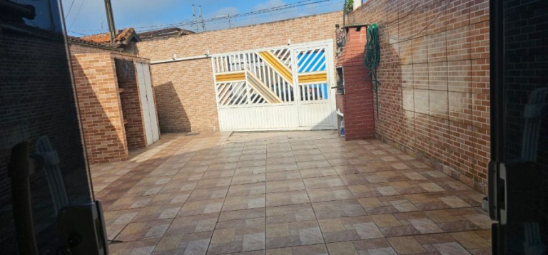 Imagem Casa com 2 Quartos à Venda, 69 m² em Vila Caiçara - Praia Grande Imagem Casa com 2 Quartos à Venda, 69 m² em Vila Caiçara - Praia Grande