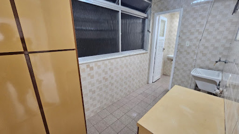 Imagem Apartamento com 1 Quarto à Venda, 77 m² em Gonzaga - Santos