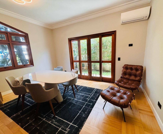 Imagem Casa com 4 Quartos à Venda ou Locação, 520 m² em Alphaville 01 - Barueri Imagem Casa com 4 Quartos à Venda ou Locação, 520 m² em Alphaville 01 - Barueri