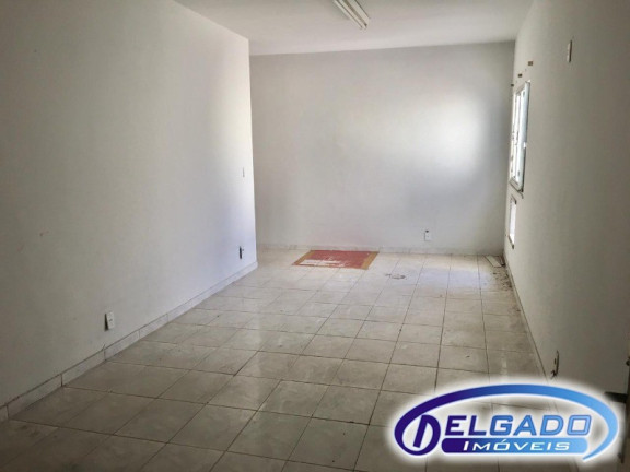 Imagem Sobrado com 5 Quartos para Alugar, 280 m² em Centro - Itaborai