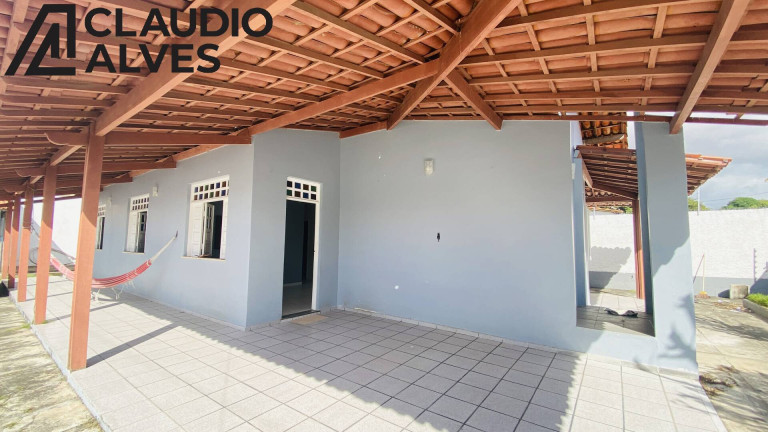 Imagem Casa com 5 Quartos à Venda, 200 m² em Caseb - Feira De Santana Imagem Casa com 5 Quartos à Venda, 200 m² em Caseb - Feira De Santana