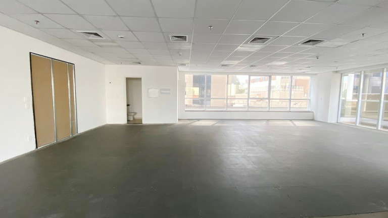 Imagem Imóvel Comercial à Venda, 380 m² em Jardim Das Acácias - São Paulo Imagem Imóvel Comercial à Venda, 380 m² em Jardim Das Acácias - São Paulo