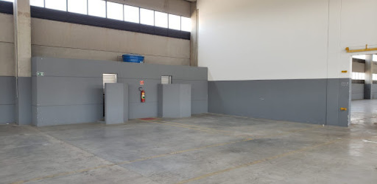 Imagem Galpão para Alugar, 4.500 m² em Jardim Presidente Dutra - Guarulhos Imagem Galpão para Alugar, 4.500 m² em Jardim Presidente Dutra - Guarulhos