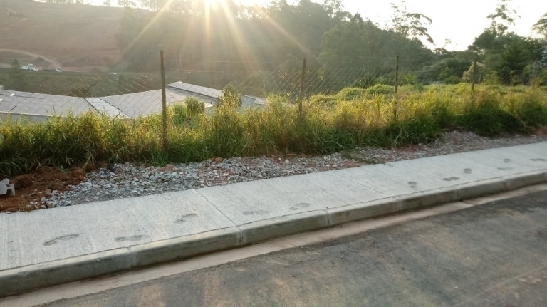 Imagem Terreno à Venda, 2.001 m² em Próximo A Rodovia - Mairiporã Imagem Terreno à Venda, 2.001 m² em Próximo A Rodovia - Mairiporã