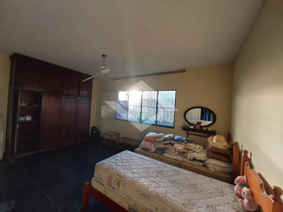Imagem Casa com 5 Quartos à Venda, 250 m² em Campo Grande - Rio De Janeiro Imagem Casa com 5 Quartos à Venda, 250 m² em Campo Grande - Rio De Janeiro