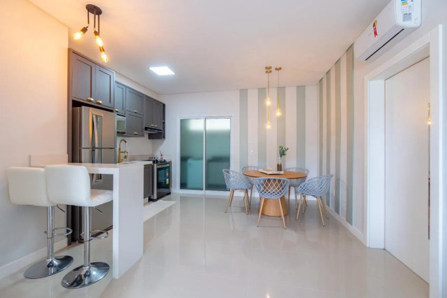 Imagem Apartamento com 1 Quarto à Venda, 70 m² em Canto Grande - Bombinhas